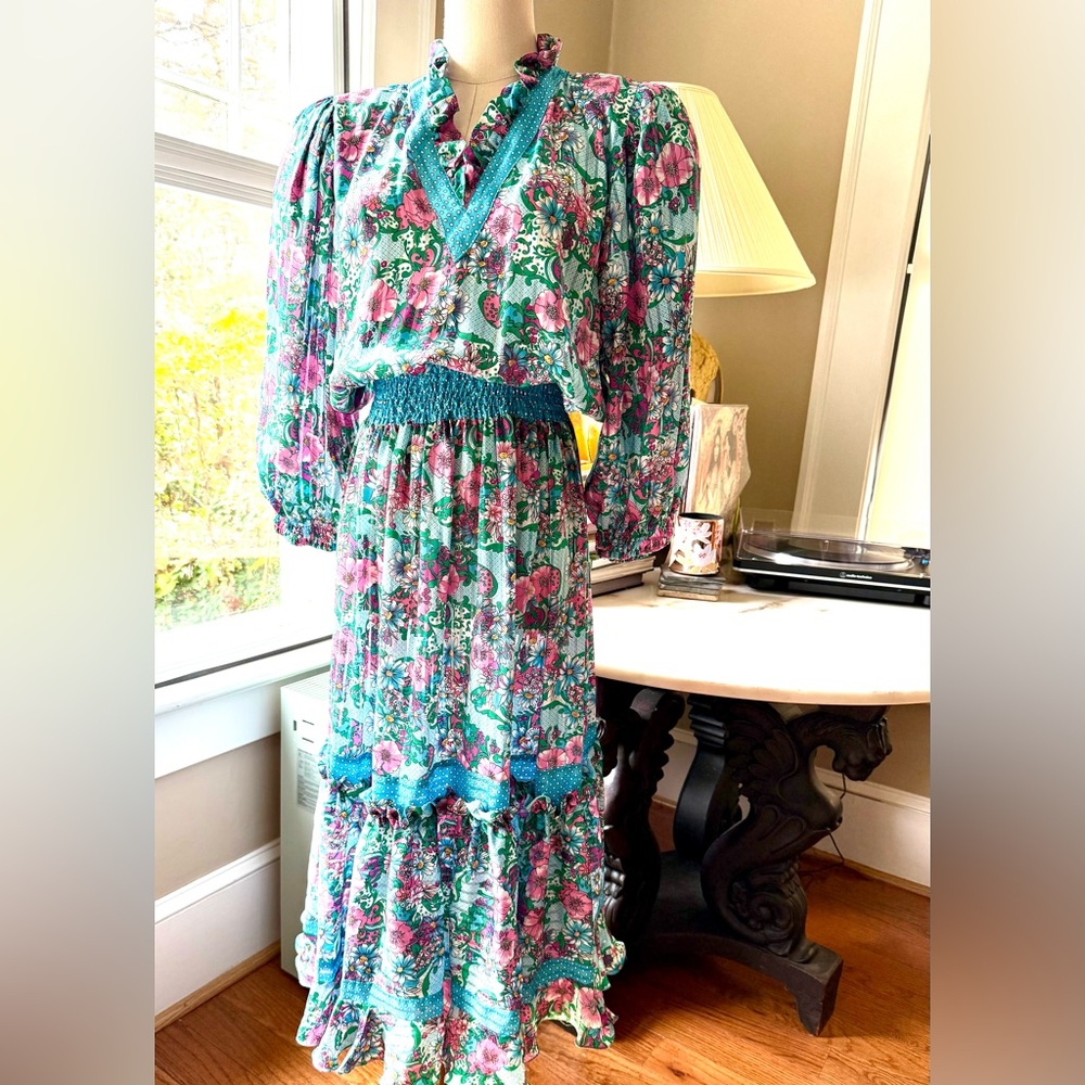 Diane Freis Floral Teal and Pink Women's Dress